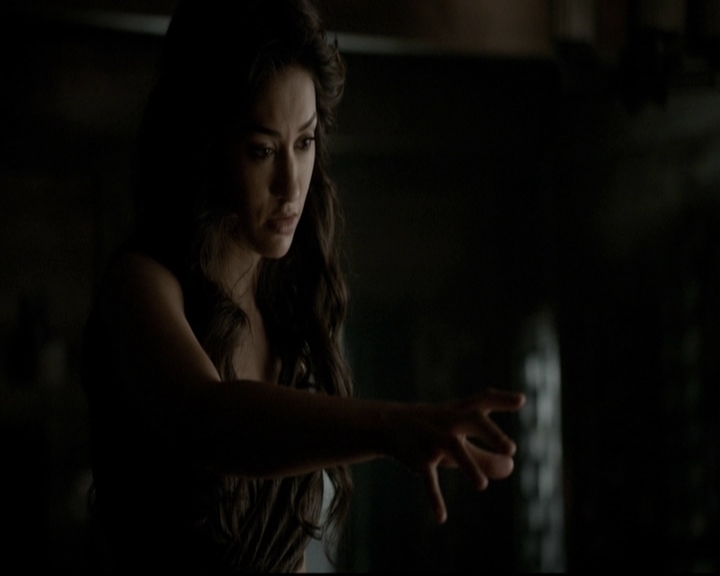 VampireDiariesWorld-dot-org_5x06HandleWithCare2288.jpg