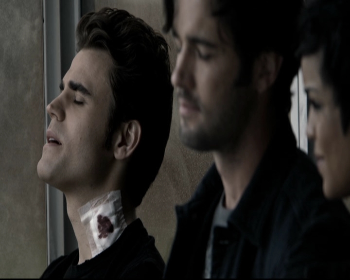 VampireDiariesWorld-dot-org_5x07DeathAndTheMaiden0060.jpg