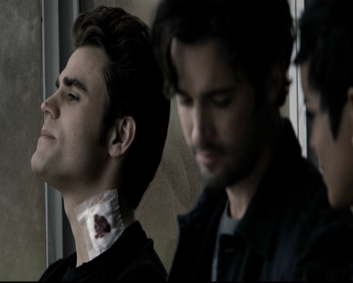 VampireDiariesWorld-dot-org_5x07DeathAndTheMaiden0061.jpg