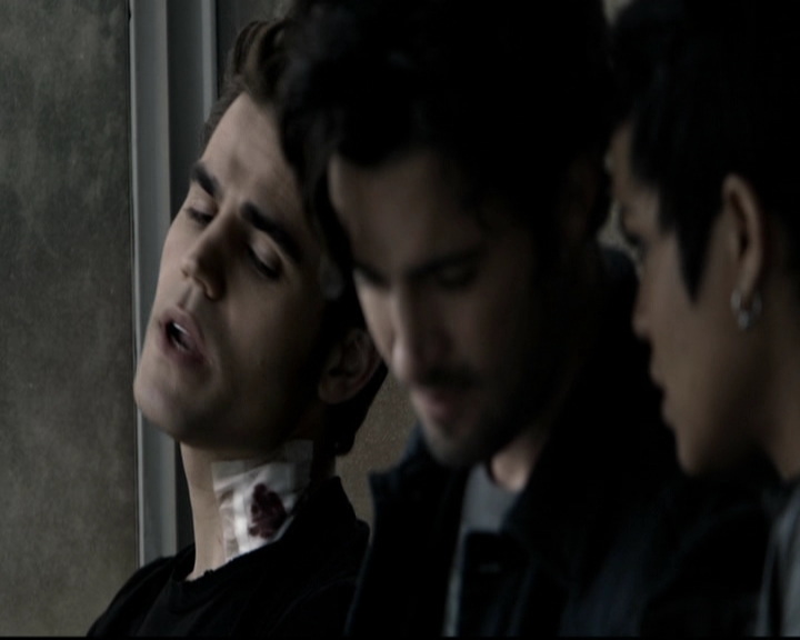 VampireDiariesWorld-dot-org_5x07DeathAndTheMaiden0072.jpg