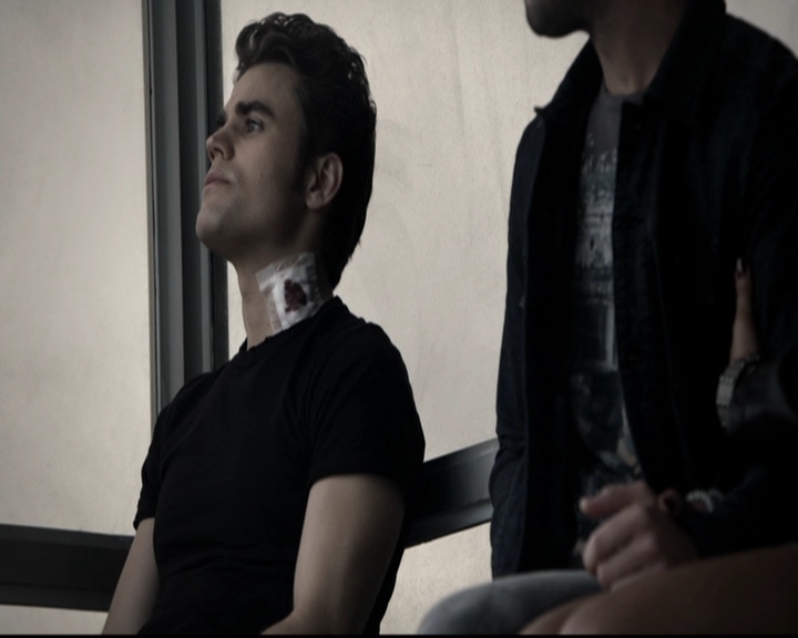 VampireDiariesWorld-dot-org_5x07DeathAndTheMaiden0078.jpg