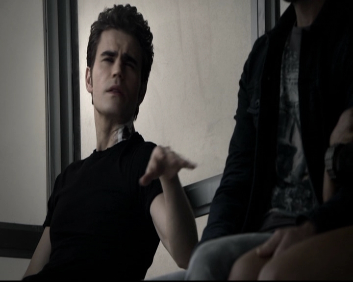 VampireDiariesWorld-dot-org_5x07DeathAndTheMaiden0122.jpg