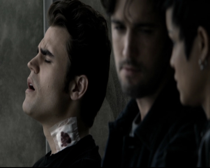 VampireDiariesWorld-dot-org_5x07DeathAndTheMaiden0125.jpg