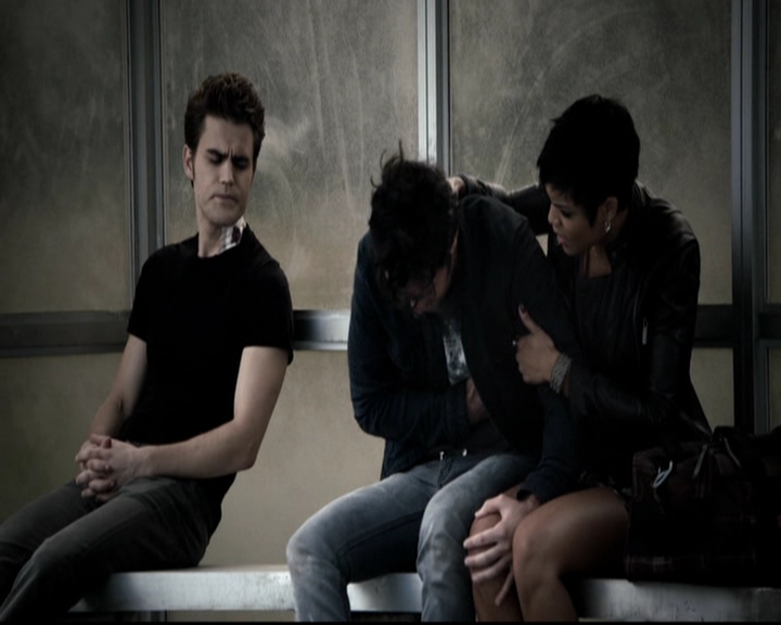 VampireDiariesWorld-dot-org_5x07DeathAndTheMaiden0143.jpg