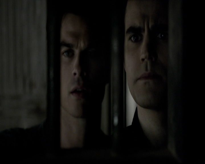 VampireDiariesWorld-dot-org_5x07DeathAndTheMaiden0406.jpg