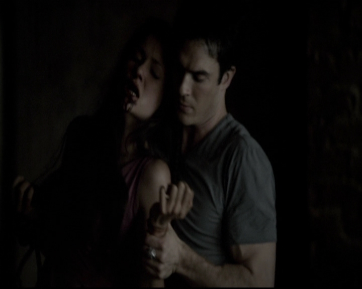 VampireDiariesWorld-dot-org_5x07DeathAndTheMaiden0436.jpg