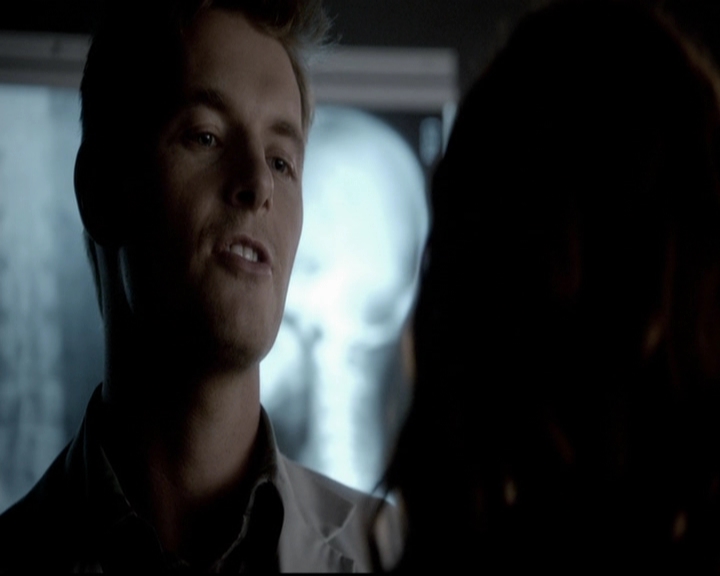 VampireDiariesWorld-dot-org_5x07DeathAndTheMaiden0540.jpg