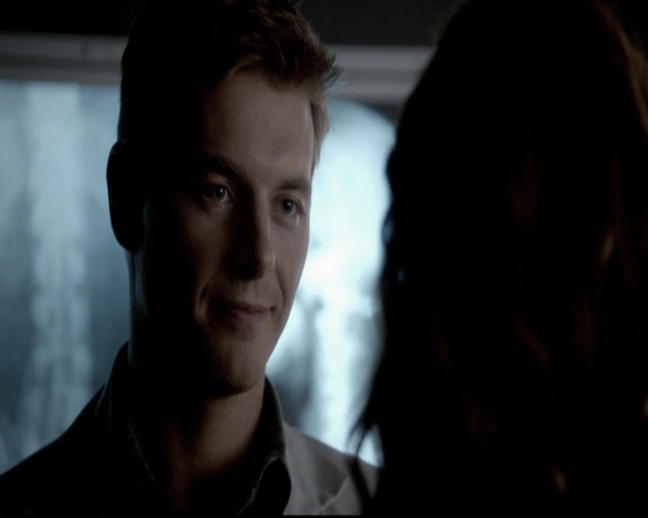 VampireDiariesWorld-dot-org_5x07DeathAndTheMaiden0549.jpg