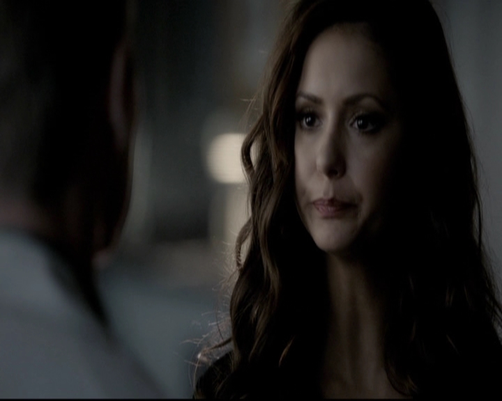 VampireDiariesWorld-dot-org_5x07DeathAndTheMaiden0558.jpg