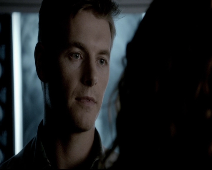 VampireDiariesWorld-dot-org_5x07DeathAndTheMaiden0567.jpg