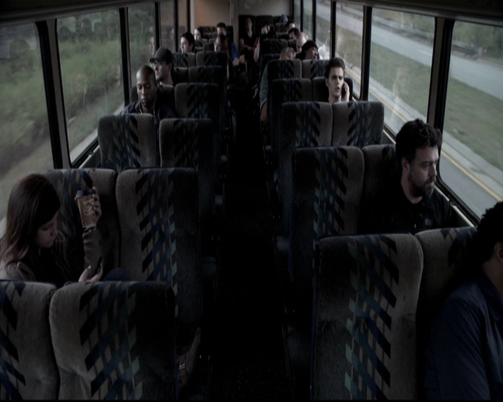 VampireDiariesWorld-dot-org_5x07DeathAndTheMaiden0602.jpg