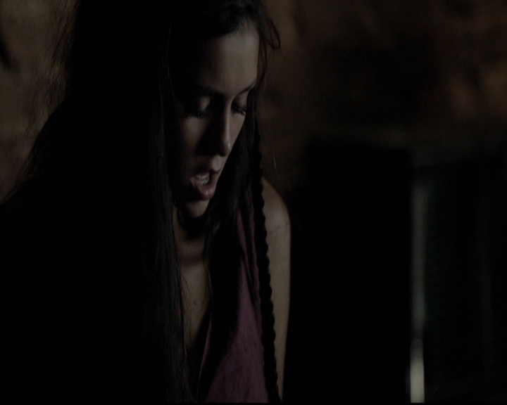 VampireDiariesWorld-dot-org_5x07DeathAndTheMaiden0791.jpg