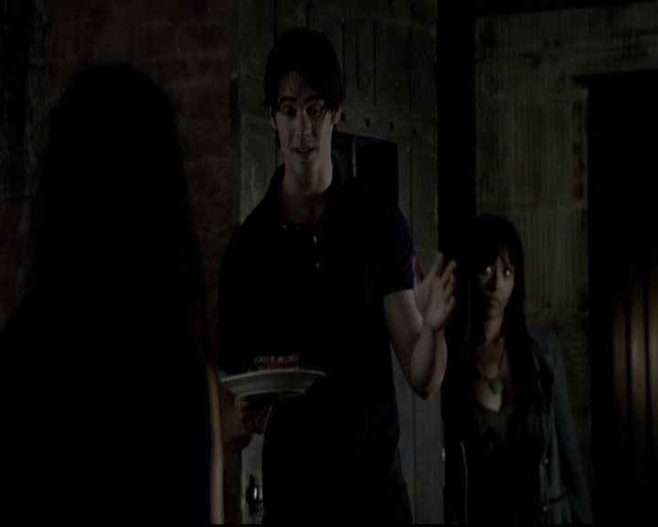 VampireDiariesWorld-dot-org_5x07DeathAndTheMaiden0807.jpg