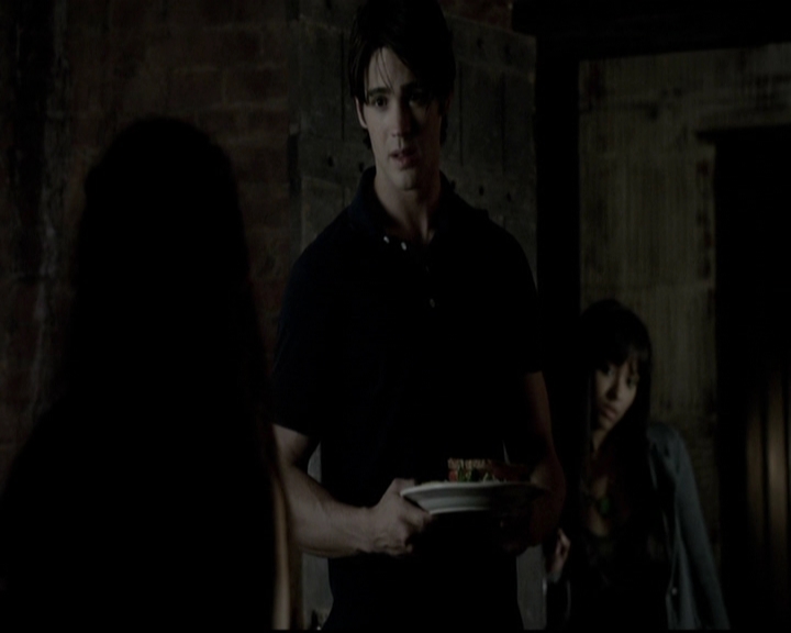 VampireDiariesWorld-dot-org_5x07DeathAndTheMaiden0810.jpg