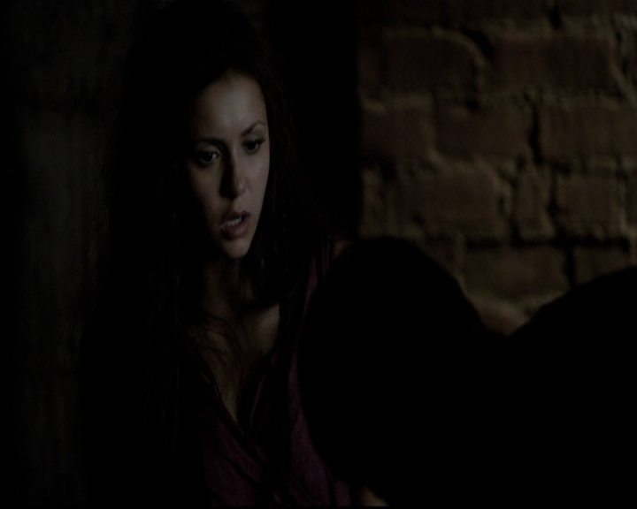 VampireDiariesWorld-dot-org_5x07DeathAndTheMaiden0813.jpg