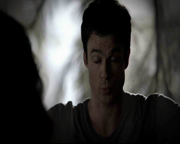VampireDiariesWorld-dot-org_5x07DeathAndTheMaiden0925.jpg