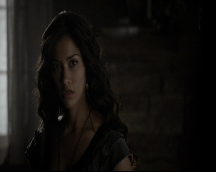 VampireDiariesWorld-dot-org_5x07DeathAndTheMaiden0943.jpg