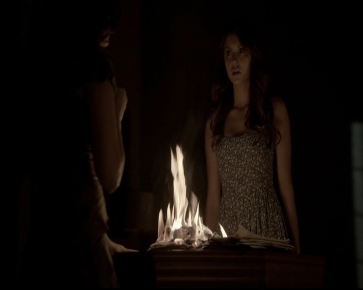 VampireDiariesWorld-dot-org_5x07DeathAndTheMaiden1895.jpg