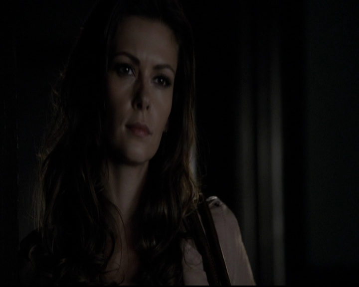 VampireDiariesWorld-dot-org_5x07DeathAndTheMaiden2207.jpg