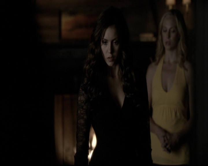 VampireDiariesWorld-dot-org_5x07DeathAndTheMaiden2218.jpg