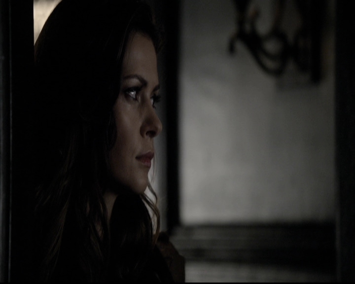 VampireDiariesWorld-dot-org_5x07DeathAndTheMaiden2268.jpg