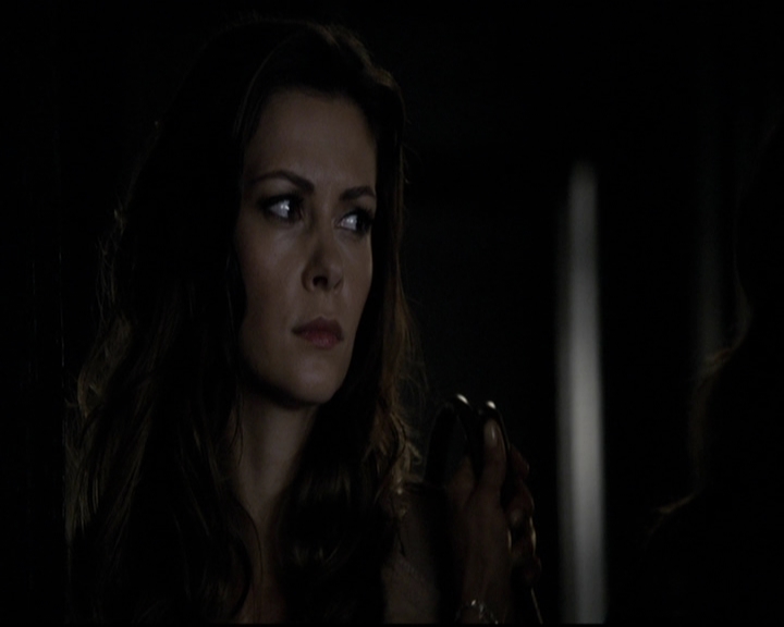 VampireDiariesWorld-dot-org_5x07DeathAndTheMaiden2271.jpg