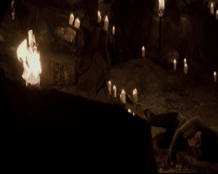 VampireDiariesWorld-dot-org_5x08DeadManOnCampus0013.jpg