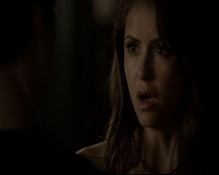 VampireDiariesWorld-dot-org_5x08DeadManOnCampus0016.jpg