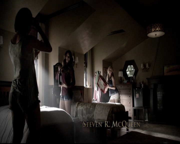 VampireDiariesWorld-dot-org_5x08DeadManOnCampus0157.jpg