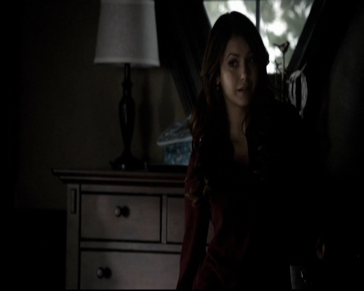 VampireDiariesWorld-dot-org_5x08DeadManOnCampus0186.jpg