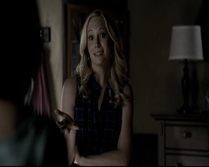 VampireDiariesWorld-dot-org_5x08DeadManOnCampus0205.jpg