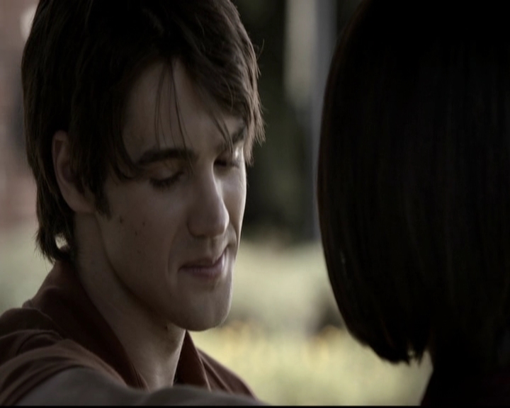 VampireDiariesWorld-dot-org_5x08DeadManOnCampus0267.jpg