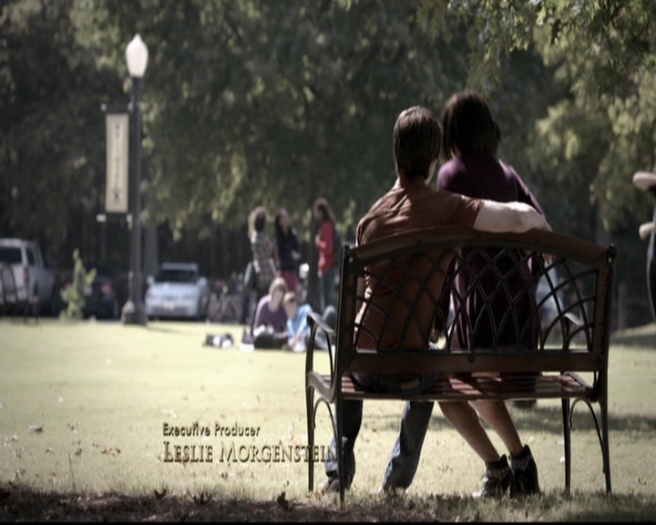 VampireDiariesWorld-dot-org_5x08DeadManOnCampus0298.jpg
