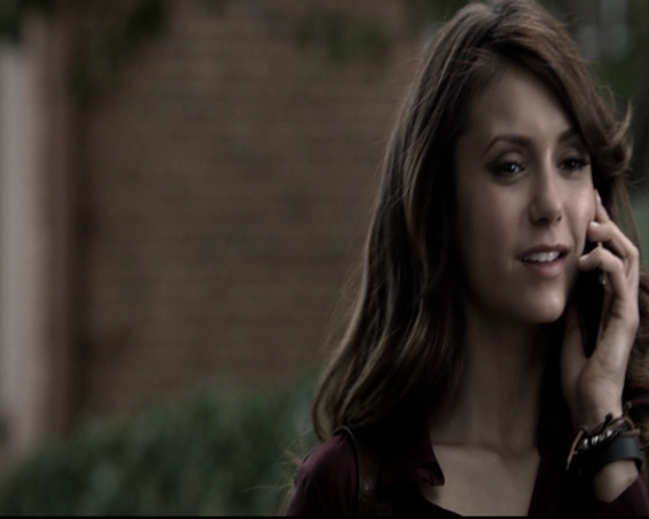 VampireDiariesWorld-dot-org_5x08DeadManOnCampus0372.jpg