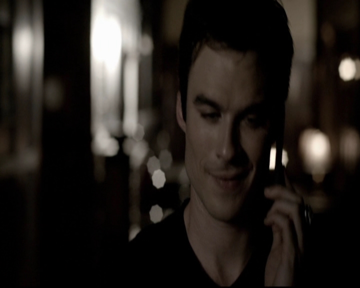 VampireDiariesWorld-dot-org_5x08DeadManOnCampus0383.jpg