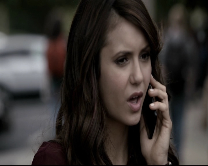 VampireDiariesWorld-dot-org_5x08DeadManOnCampus0386.jpg