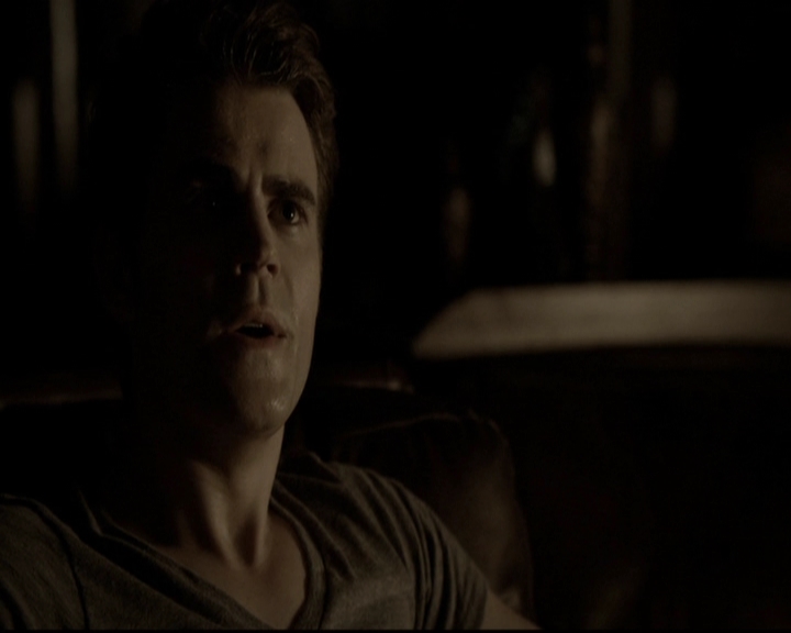 VampireDiariesWorld-dot-org_5x08DeadManOnCampus0431.jpg