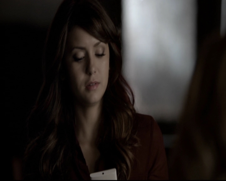VampireDiariesWorld-dot-org_5x08DeadManOnCampus0561.jpg