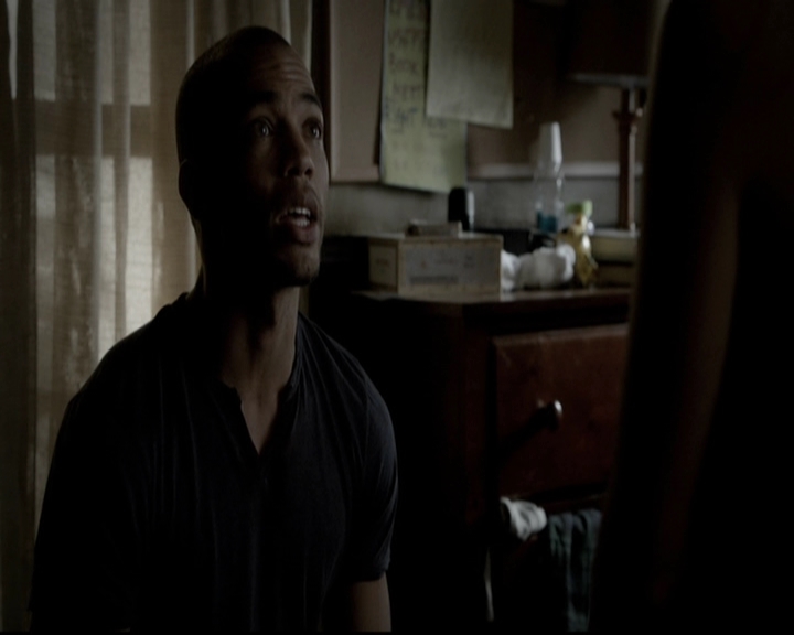 VampireDiariesWorld-dot-org_5x08DeadManOnCampus0638.jpg VampireDiariesWorld-dot-org_5x08DeadManOnCampus0638.jpg