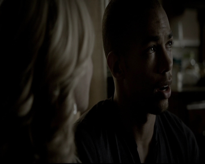 VampireDiariesWorld-dot-org_5x08DeadManOnCampus0667.jpg