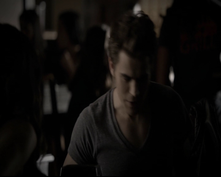 VampireDiariesWorld-dot-org_5x08DeadManOnCampus0732.jpg