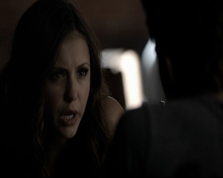 VampireDiariesWorld-dot-org_5x08DeadManOnCampus0761.jpg