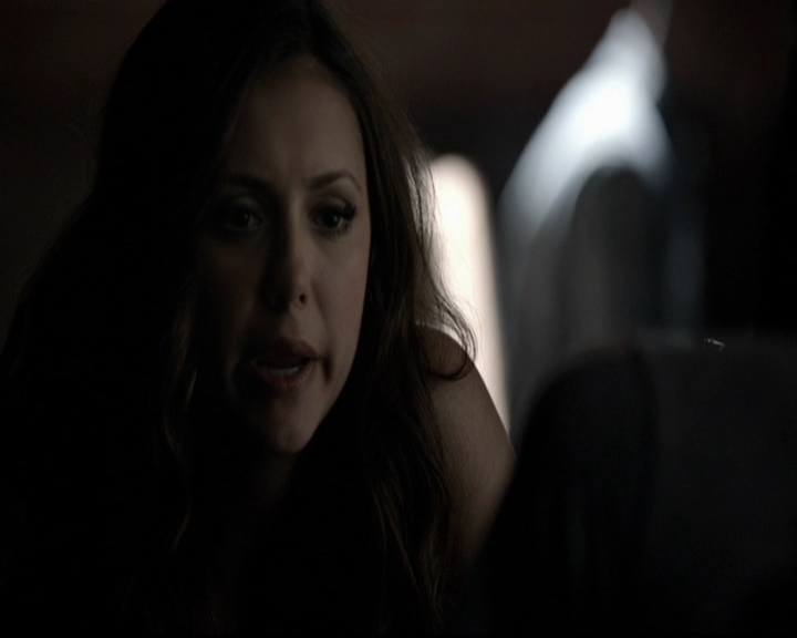 VampireDiariesWorld-dot-org_5x08DeadManOnCampus0774.jpg