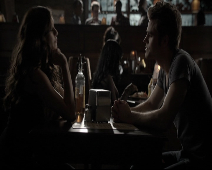 VampireDiariesWorld-dot-org_5x08DeadManOnCampus0791.jpg