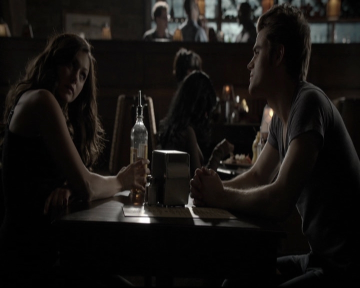 VampireDiariesWorld-dot-org_5x08DeadManOnCampus0793.jpg