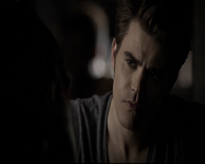 VampireDiariesWorld-dot-org_5x08DeadManOnCampus0830.jpg