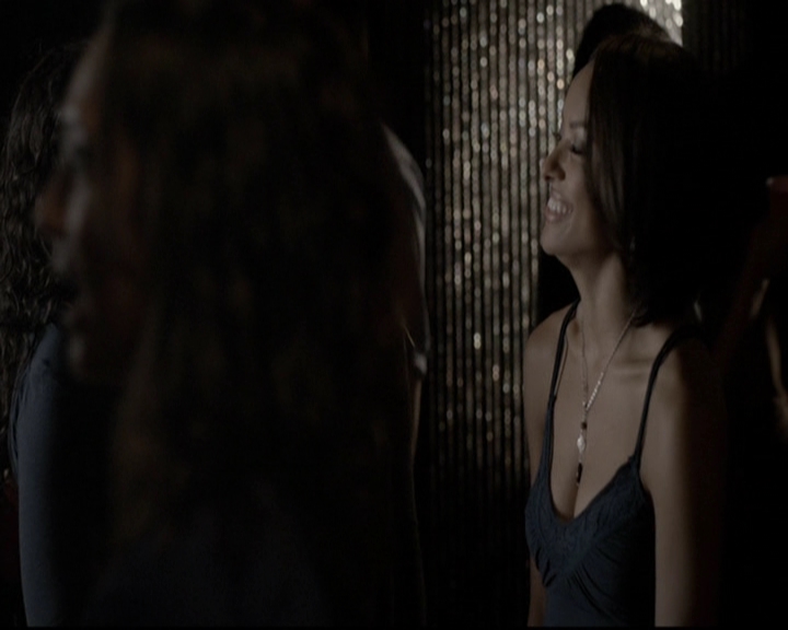 VampireDiariesWorld-dot-org_5x08DeadManOnCampus1205.jpg