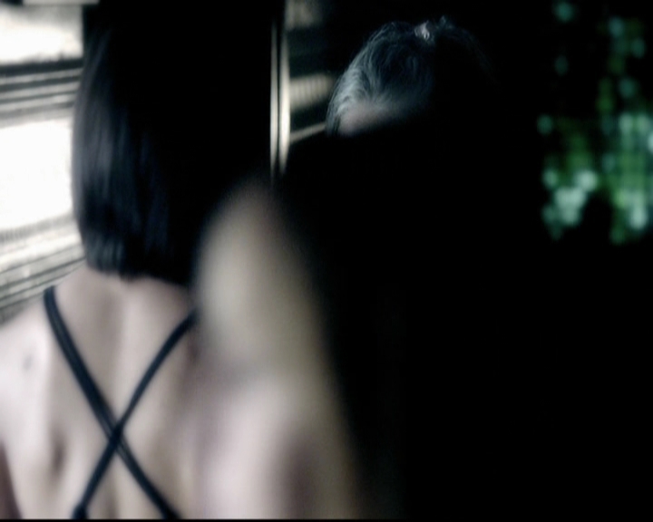 VampireDiariesWorld-dot-org_5x08DeadManOnCampus1233.jpg