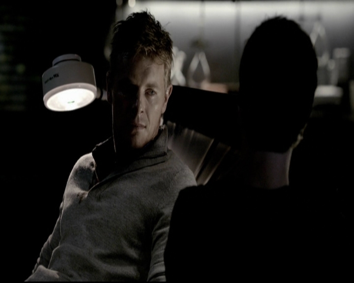 VampireDiariesWorld-dot-org_5x08DeadManOnCampus1352.jpg VampireDiariesWorld-dot-org_5x08DeadManOnCampus1352.jpg