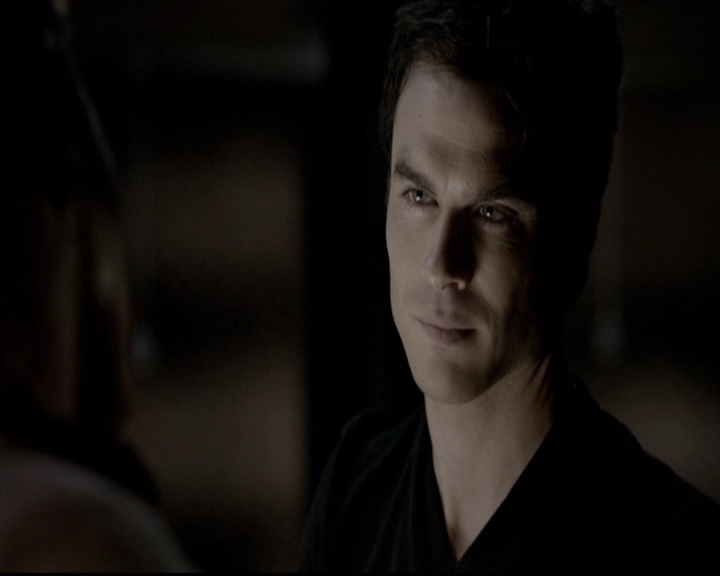 VampireDiariesWorld-dot-org_5x08DeadManOnCampus1359.jpg